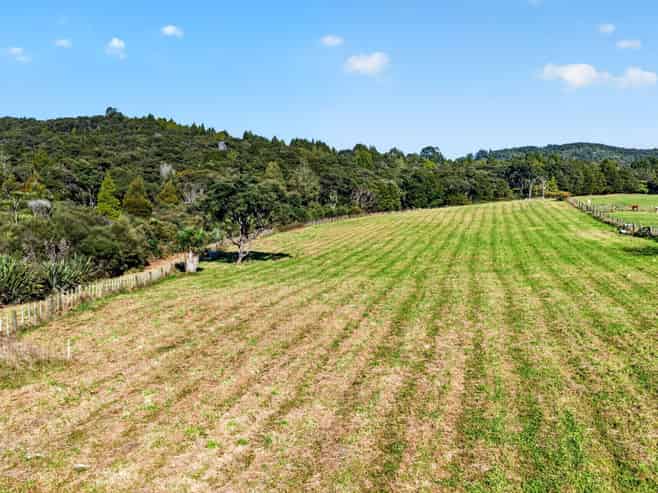 106 Te Henga Road, Waitakere