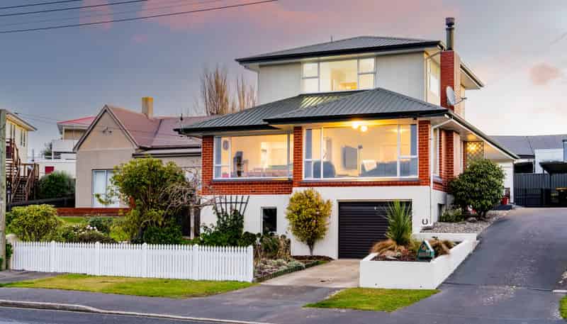 69 Earls Road, Saint Clair