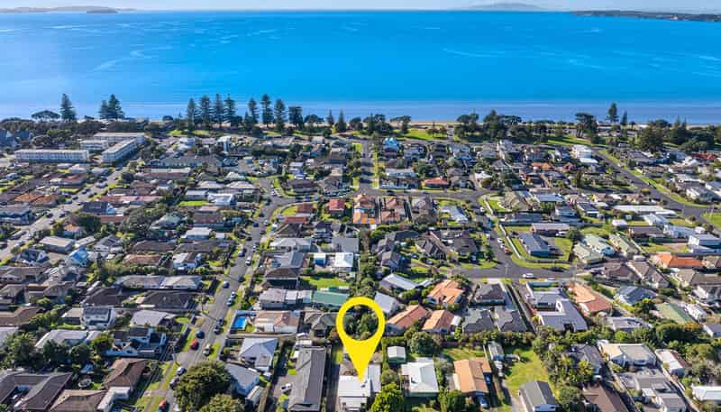 57 Centreway Road, Orewa