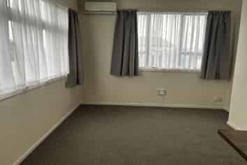 B/202 Hampden Street, Hokitika