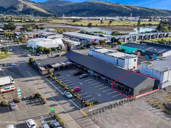 High quality retail opportunity on Ferry Road