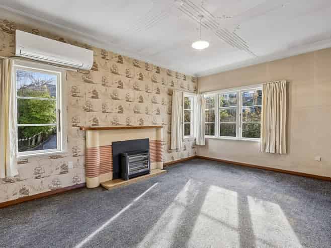 35 Glenpark Avenue, Mornington