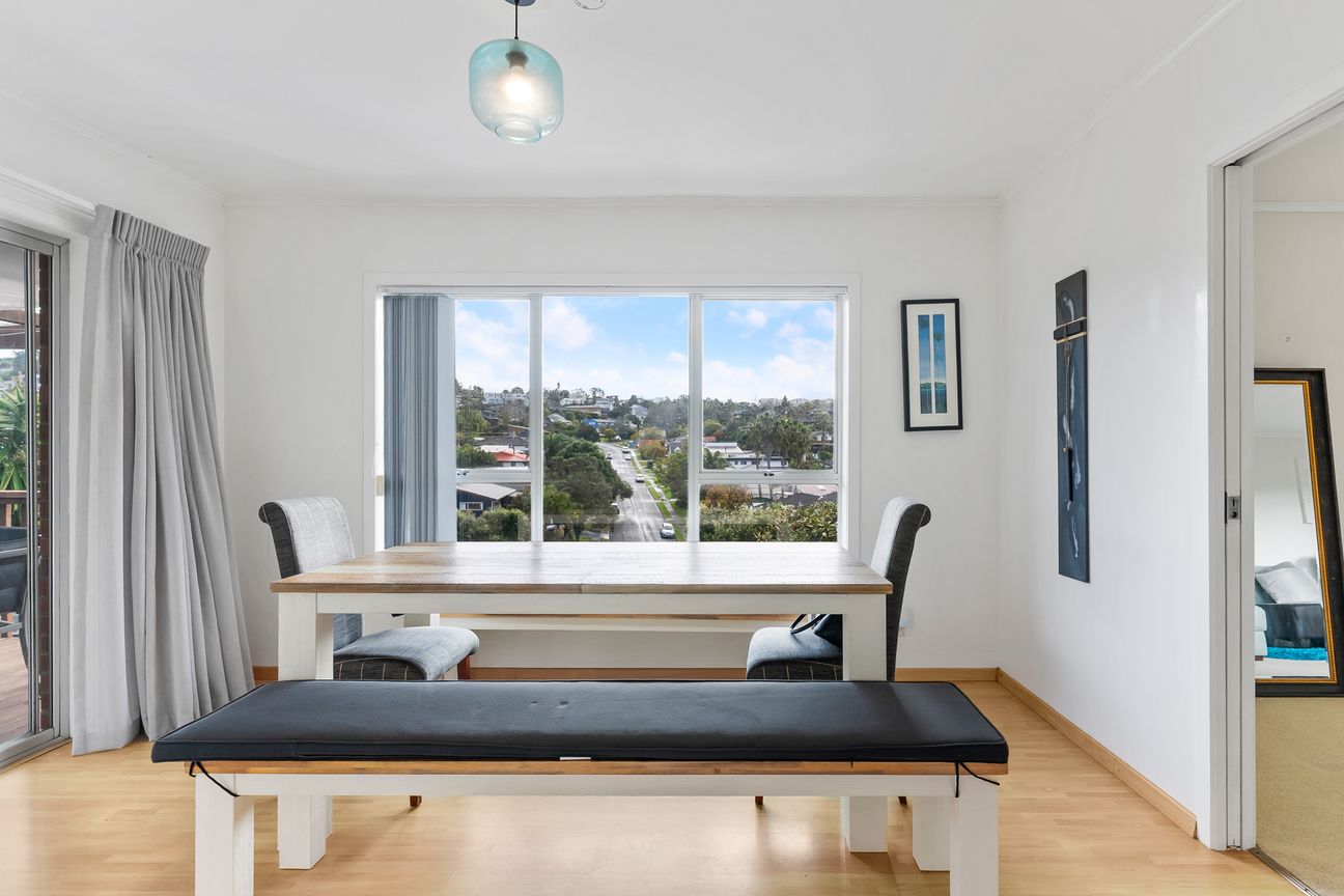 Family Living in the Heart of Mairangi Bay - Ansicht 6