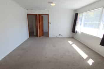 8C Fairleigh Ave, Mount Albert