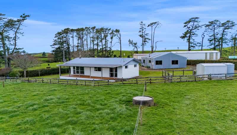144 Victoria Road, Stratford