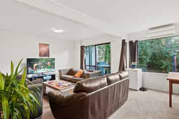 10/543 George Street, North Dunedin