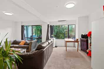10/543 George Street, North Dunedin