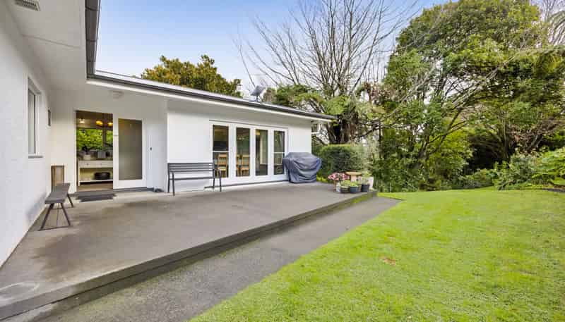 1 High Road, Hawera