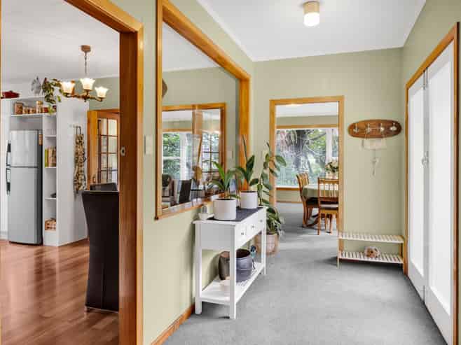 1 High Road, Hawera