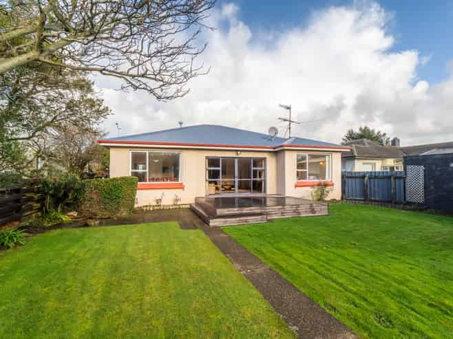 522 Tay Street, Hawthorndale