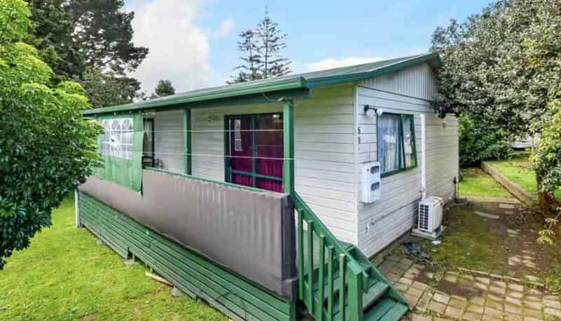 50A Bairds Road, Otara