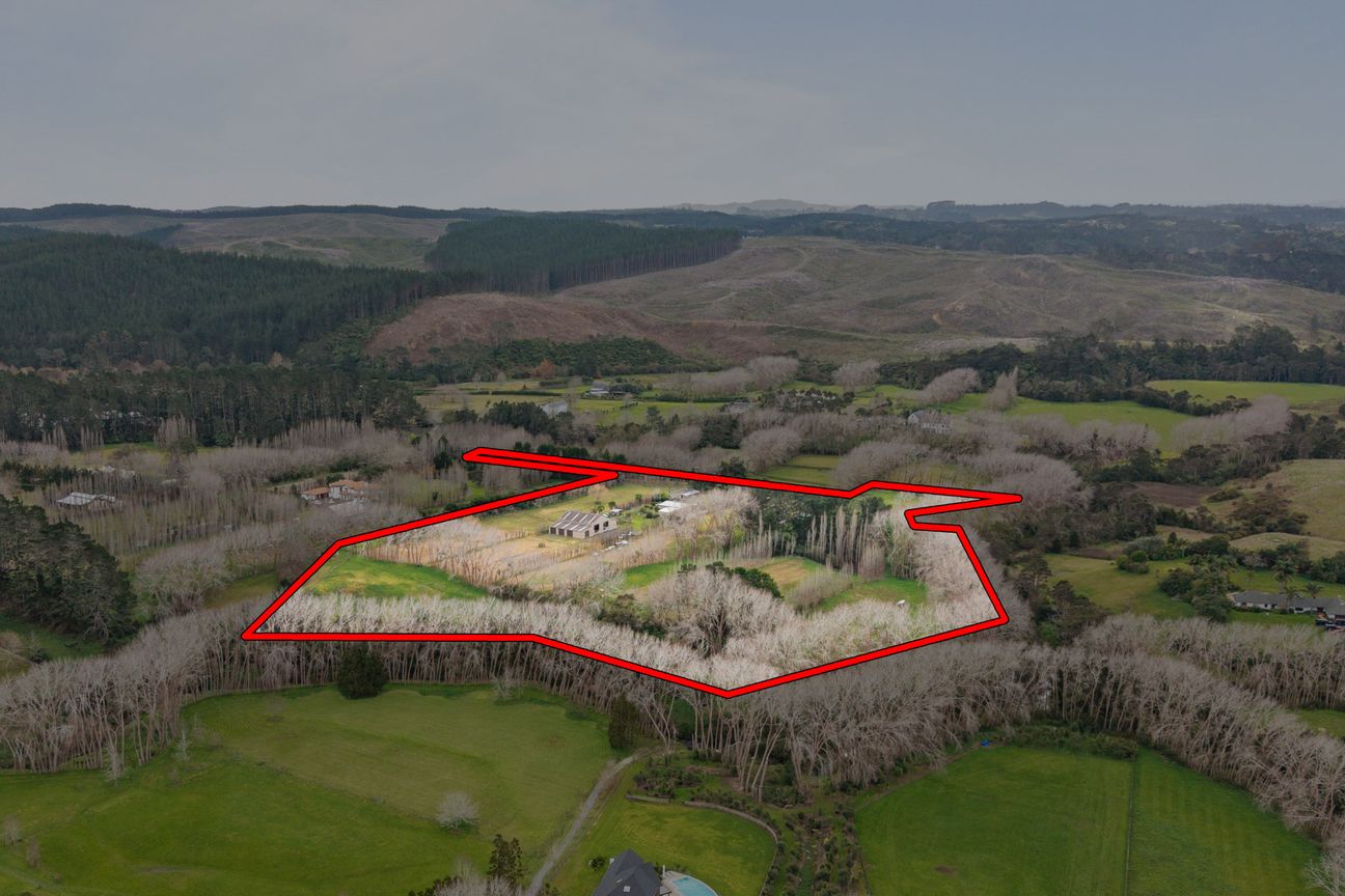 House in Rodney, Riverhead - View 3