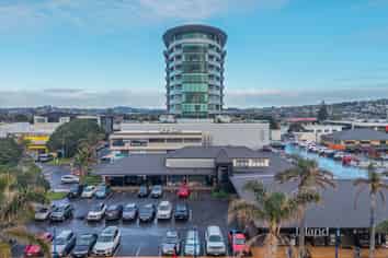 Prime location near Orewa Beach