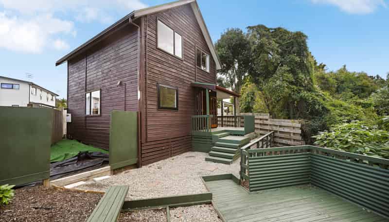 47b Winstone Avenue, Chartwell