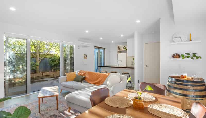 2/130 Southampton Street, SYDENHAM