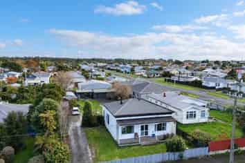 164 Derby Street, Westport