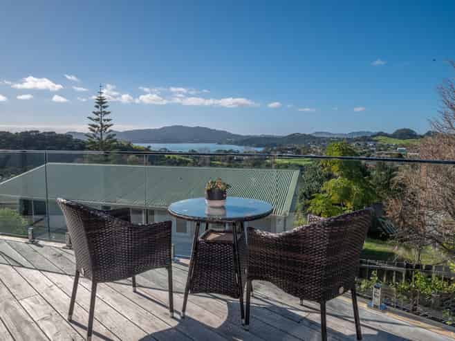 25 Cable Bay Block Road, Cable Bay