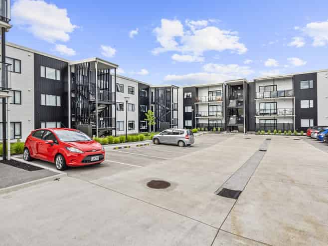 105/17 Vialou Street, Hamilton Central
