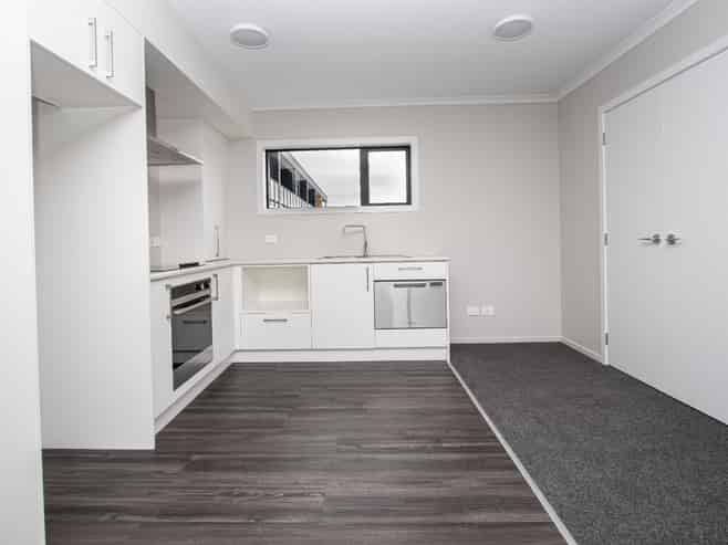 105/17 Vialou Street, Hamilton Central