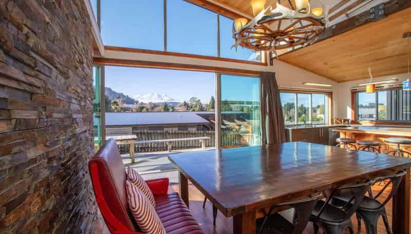6 Kowhai Way, Ohakune