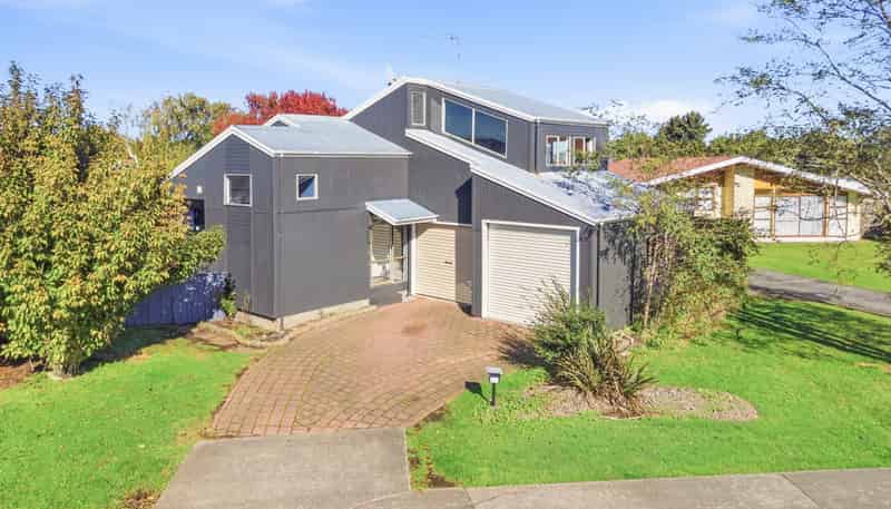 29 Exeter Crescent, Springvale