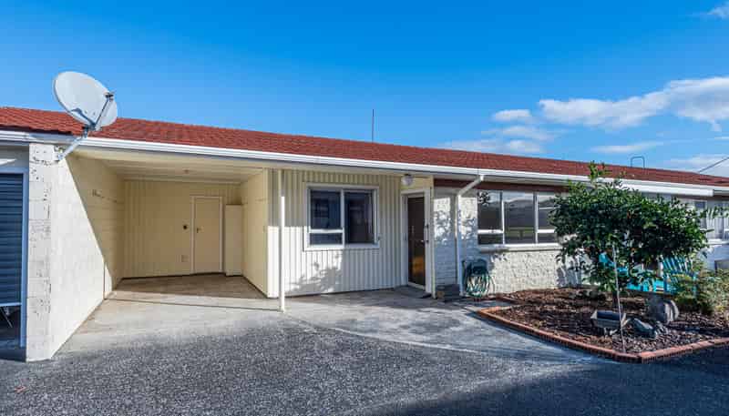 2/39 Mill Road, Kensington