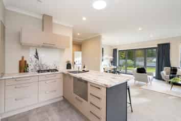 16 Waimatua School Road, Invercargill