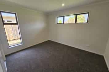 23 Hamilton Street , Pahiatua