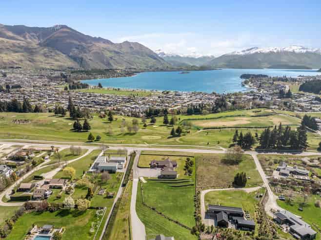 90B Golf Course Road, Wanaka