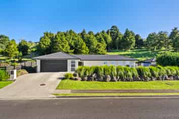 23 Catherin Servant Close, Maunu