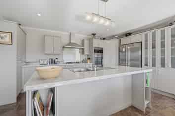 630 Crane Road, Kauri