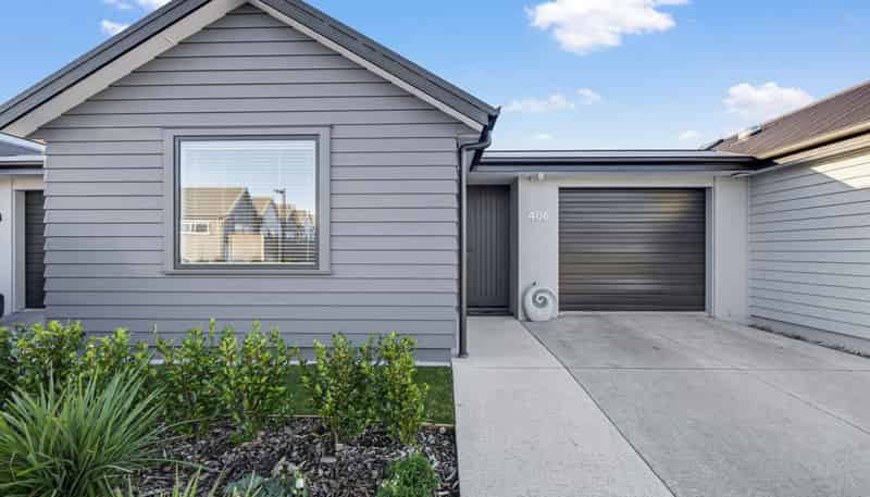 30 Bob Robertson Drive, Woodend