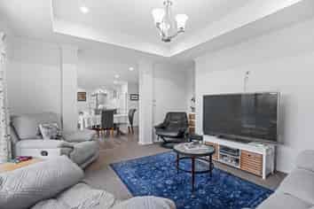 23 Maru Lane, Kamo