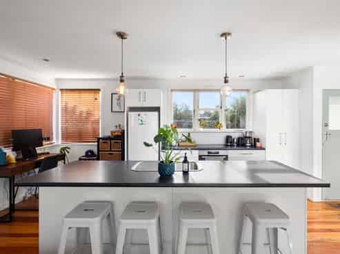 3 Tait Crescent, Featherston
