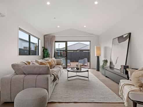18 Greystone Close, Halswell