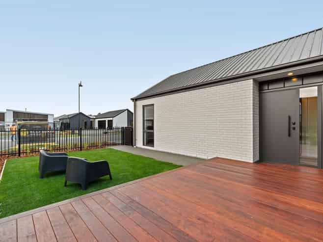 17 Greystone Close, Halswell