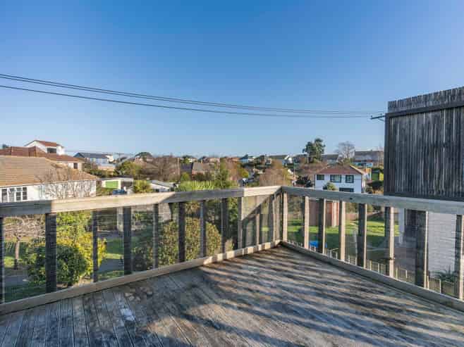 15 Dovecote Avenue, CORSTORPHINE