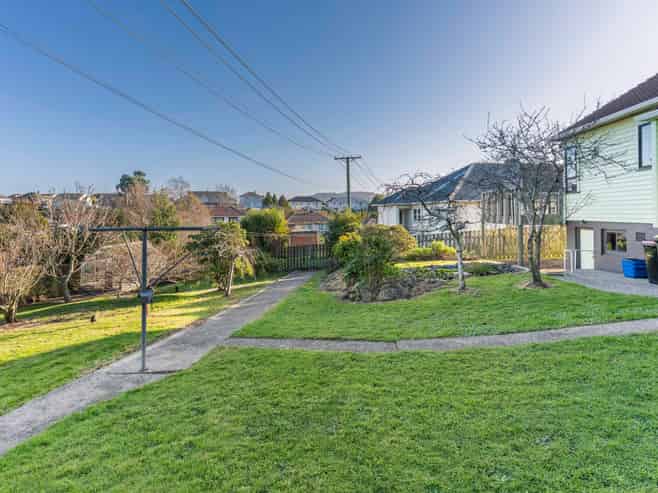 15 Dovecote Avenue, CORSTORPHINE