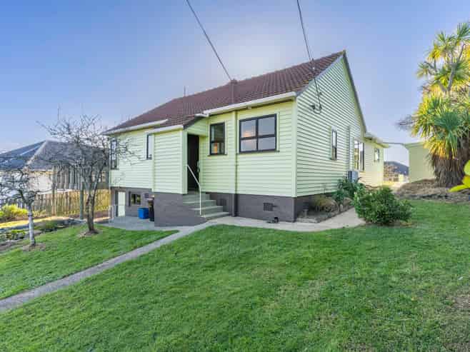15 Dovecote Avenue, CORSTORPHINE