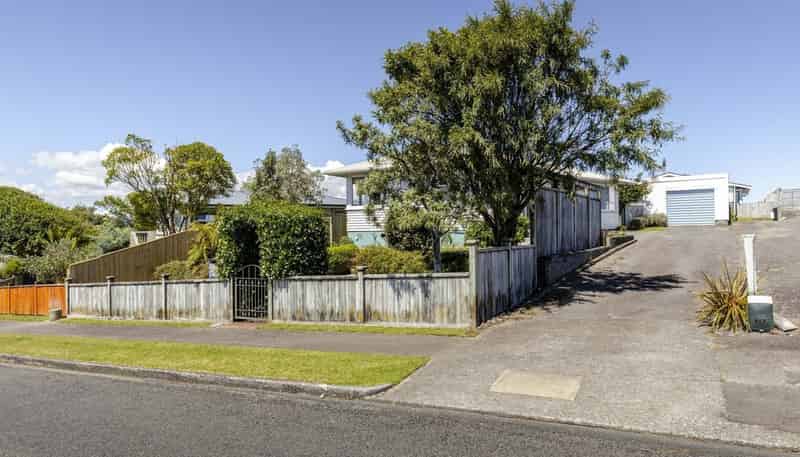 26 Clearmont Cres, Blagdon