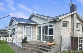 707 Elm Road, Akina