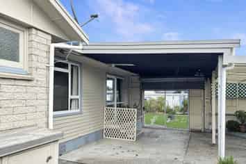 707 Elm Road, Akina