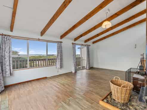 3 Palmer Place, Taieri Mouth