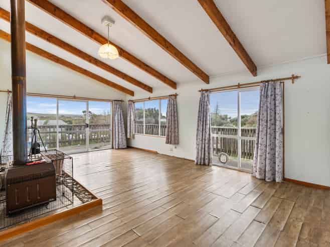 3 Palmer Place, Taieri Mouth
