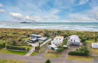 3 Palmer Place, Taieri Mouth