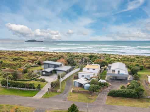 3 Palmer Place, Taieri Mouth