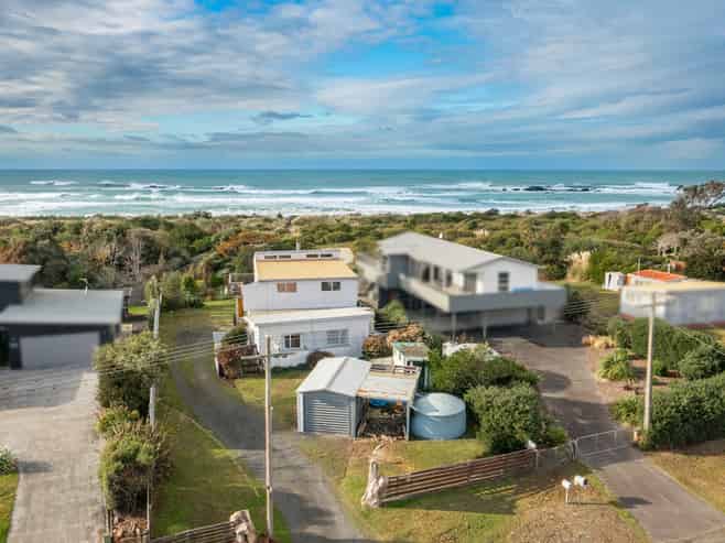 3 Palmer Place, Taieri Mouth