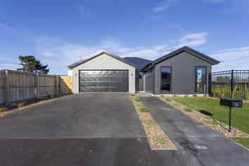 10 Kakatai Place , North New Brighton