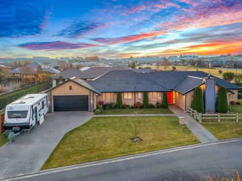 25 Jacqueline Drive, West Melton