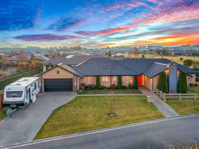 25 Jacqueline Drive, West Melton